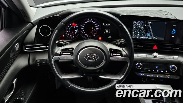 Hyundai AVANTE 2022 — photo 21
