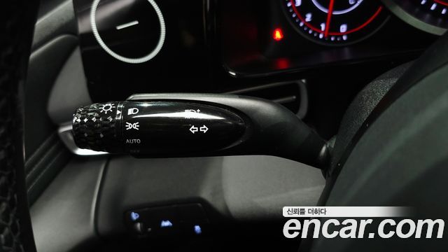 Hyundai AVANTE 2022 — photo 28