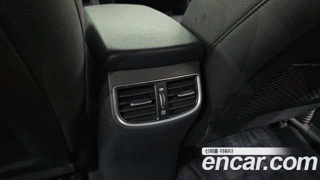 Hyundai AVANTE 2016 — photo 29