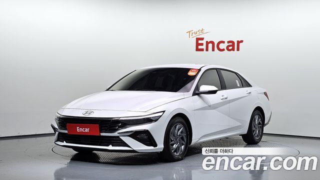 Hyundai AVANTE 2024 — photo 1