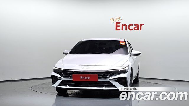 Hyundai AVANTE 2024 — photo 3