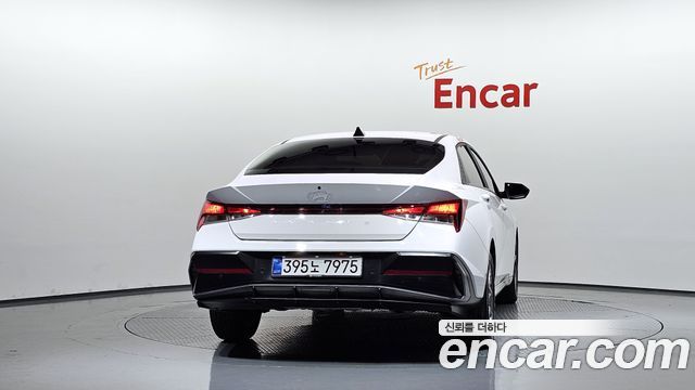 Hyundai AVANTE 2024 — photo 4