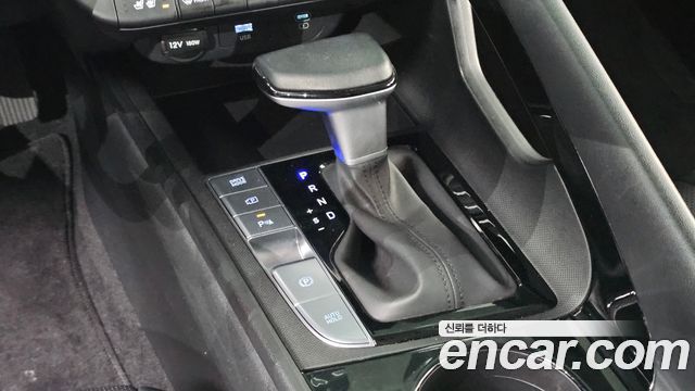 Hyundai AVANTE 2024 — photo 12