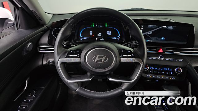 Hyundai AVANTE 2024 — photo 18