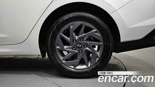 Hyundai AVANTE 2024 — photo 7