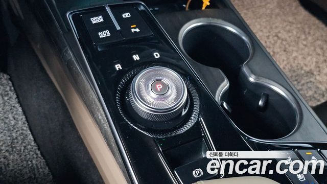 Kia K8 2023 — photo 12