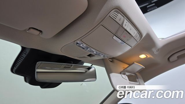 Mercedes-Benz CLS-Class 2023 — photo 10
