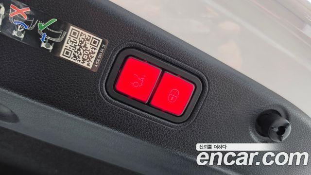 Mercedes-Benz CLS-Class 2023 — photo 17