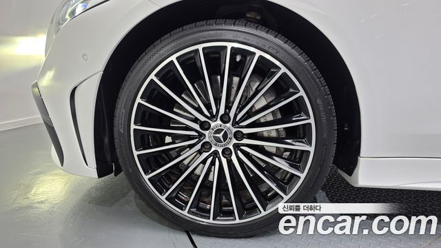 Mercedes-Benz CLS-Class 2023 — photo 19