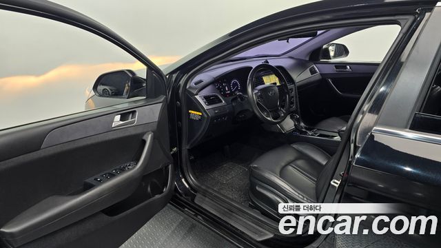 Hyundai Sonata 2017 — photo 11