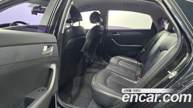 Hyundai Sonata 2017 — photo 12
