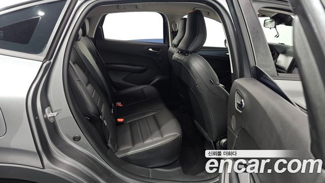 Renault Korea XM3 2023 — photo 17