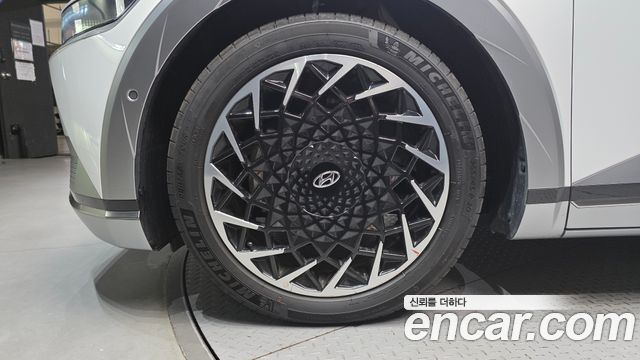 Hyundai Ioniq5 2023 — photo 5