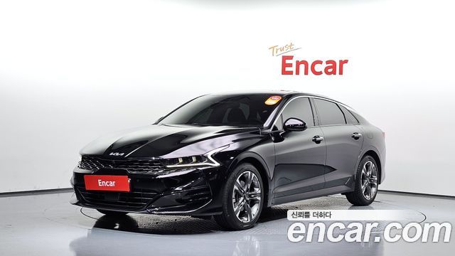 Kia K5 2023 — photo 1