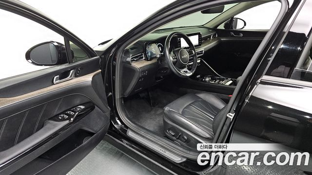 Kia K5 2023 — photo 13