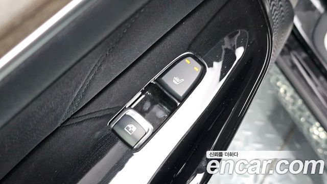 Kia K5 2023 — photo 27