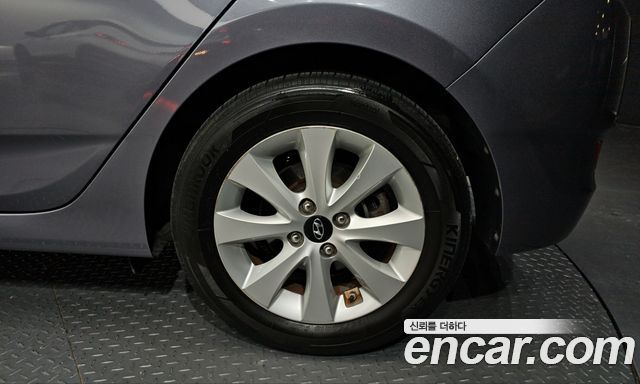 Hyundai Accent 2016 — photo 7