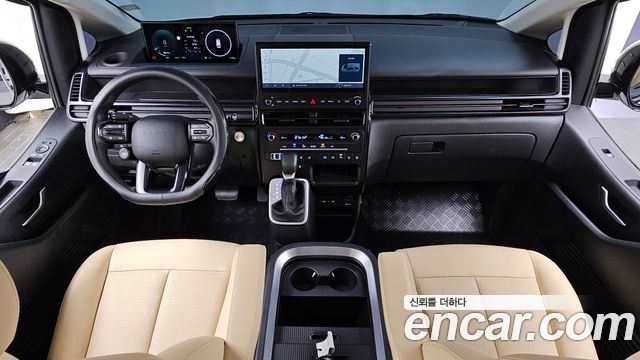 Hyundai Staria 2026 — photo 10