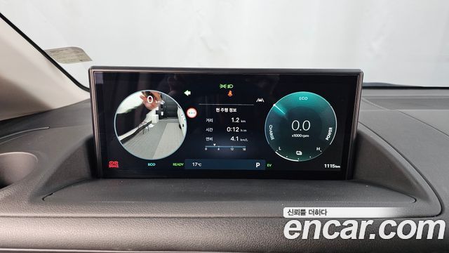 Hyundai Staria 2026 — photo 11