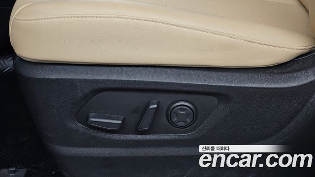 Hyundai Staria 2026 — photo 16