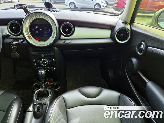 Mini Cooper 2013 — photo 12
