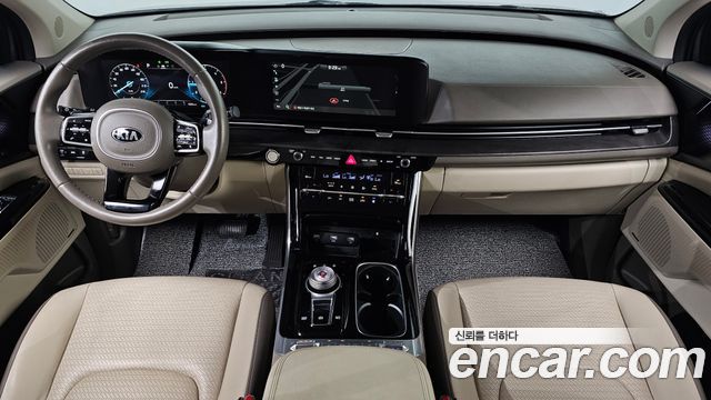Kia Canival 2021 — photo 10
