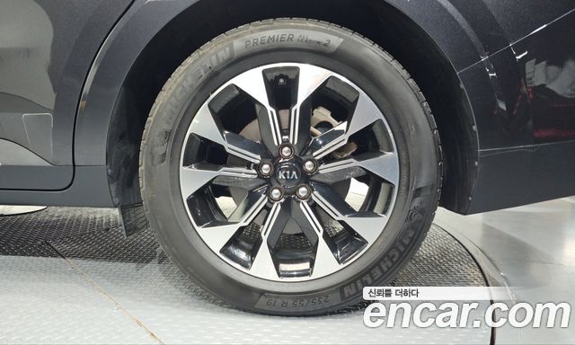 Kia Canival 2021 — photo 7