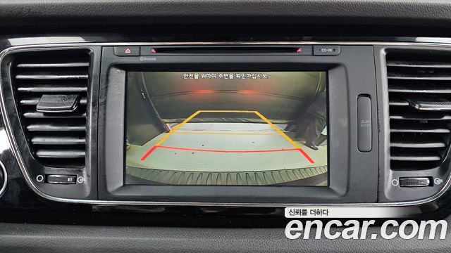 Kia Canival 2016 — photo 16