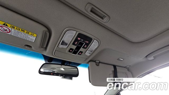 Kia Canival 2016 — photo 17