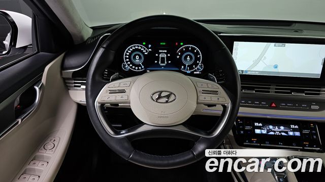 Hyundai Grandeur 2023 — photo 18