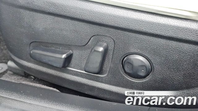 Hyundai Grandeur 2023 — photo 25