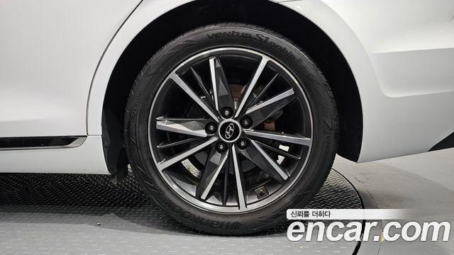 Hyundai Grandeur 2023 — photo 7