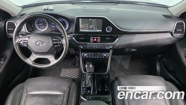 Hyundai Grandeur 2017 — photo 10