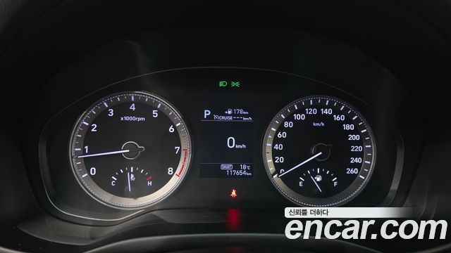 Hyundai Grandeur 2017 — photo 11