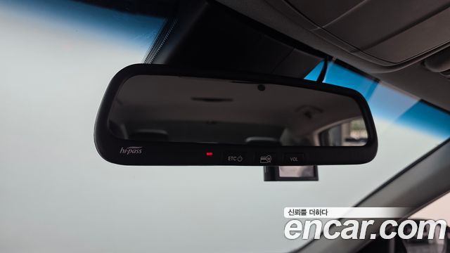 Hyundai Grandeur 2017 — photo 25