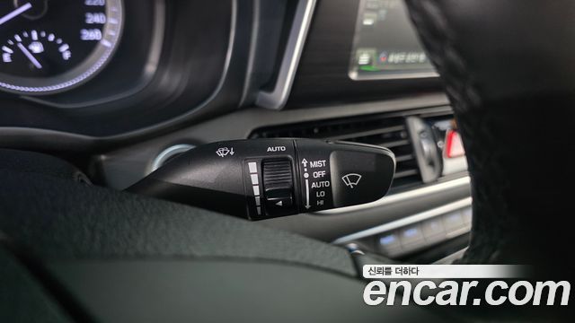 Hyundai Grandeur 2017 — photo 27