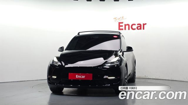 Tesla Model Y 2022 — photo 3