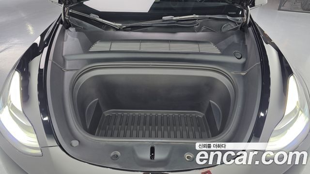 Tesla Model Y 2022 — photo 6
