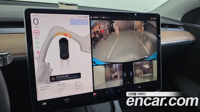 Tesla Model Y 2022 — photo 15