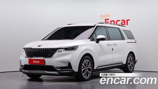 Kia Canival 2021 — photo 1