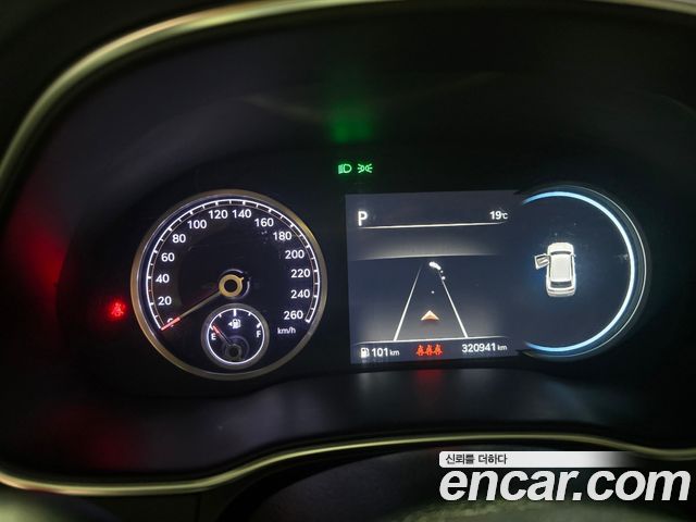 Genesis GV80 2020 — photo 18