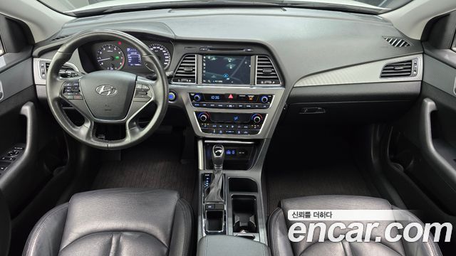 Hyundai Sonata 2017 — photo 10