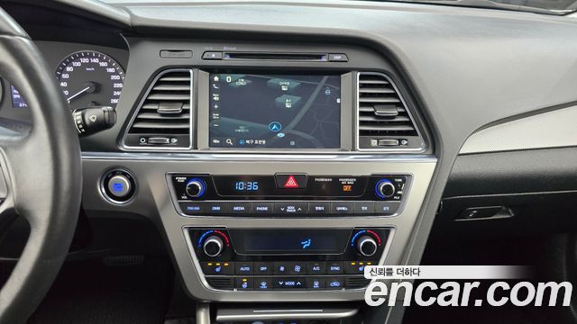 Hyundai Sonata 2017 — photo 20