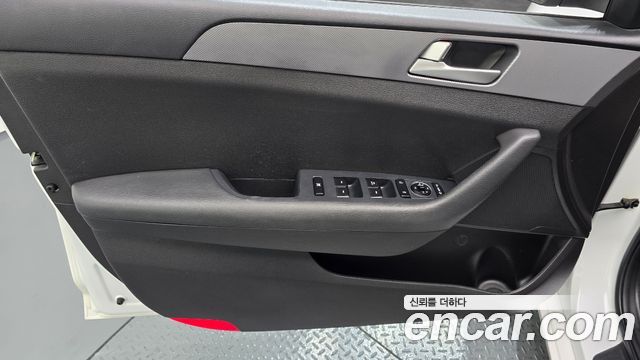 Hyundai Sonata 2017 — photo 14