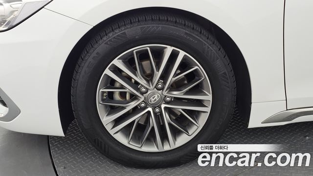 Hyundai Grandeur 2018 — photo 5