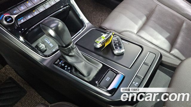 Hyundai Grandeur 2018 — photo 12