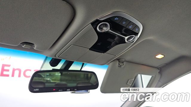 Hyundai Grandeur 2018 — photo 25