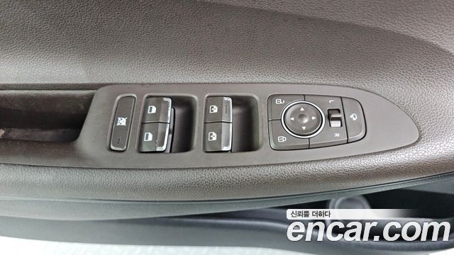 Hyundai Grandeur 2018 — photo 28