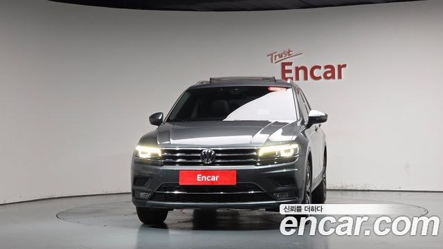 Volkswagen Tiguan 2020 — photo 3