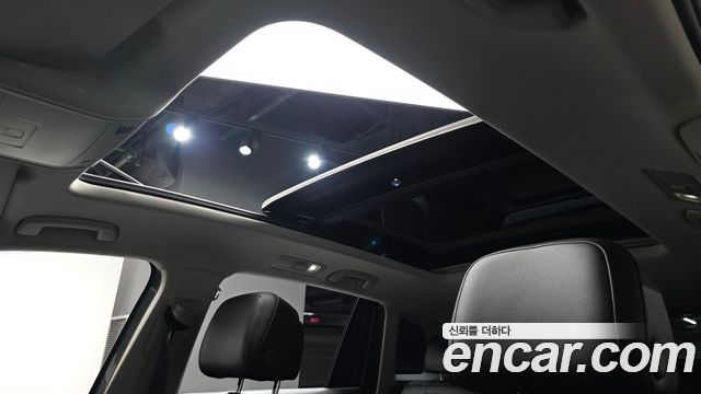 Volkswagen Tiguan 2020 — photo 22